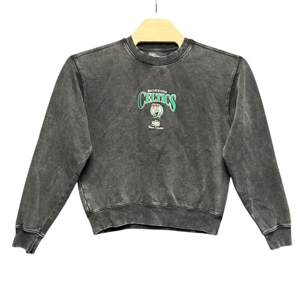 Peace Collective Boston Celtics NBA Crewneck Sweatshirt Grey Acid Wash Mens S